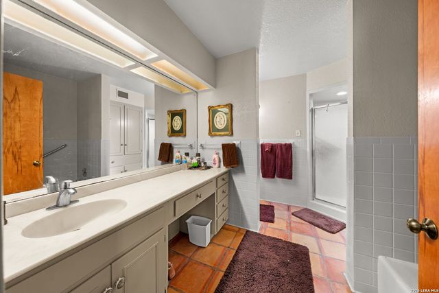 190-A Richter Road, Boerne, TX 78006