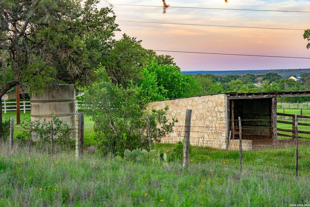 190-A Richter Road, Boerne, TX 78006