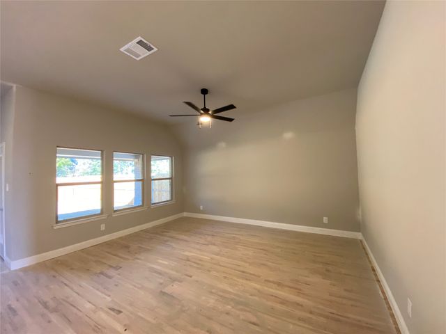 530 Aldred Street, Greenville, TX 75401