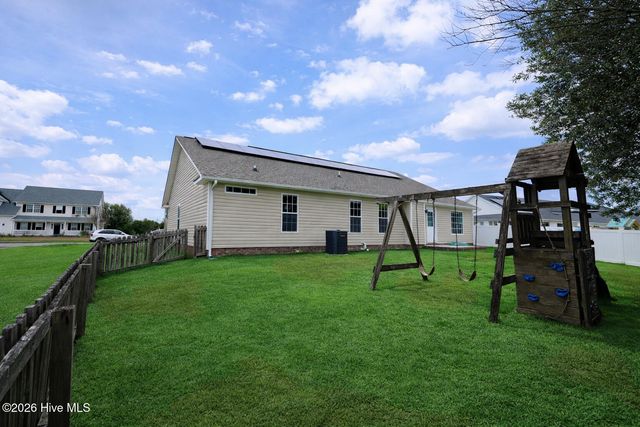 107 Newhan Lane, Jacksonville, NC 28546