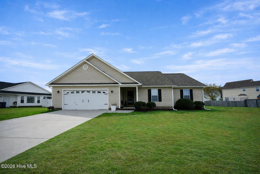 107 Newhan Lane, Jacksonville, NC 28546