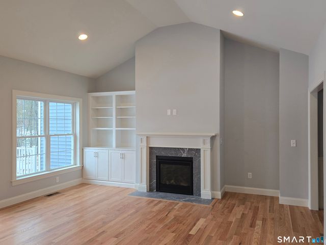 39 Liberty Lane, Enfield, CT 06082