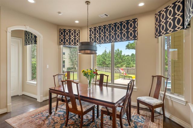 9108 Ridgelake Court, Montgomery, TX 77316