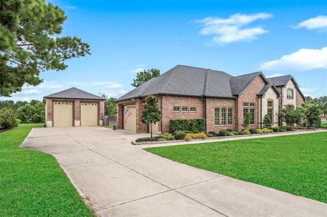 9108 Ridgelake Court, Montgomery, TX 77316