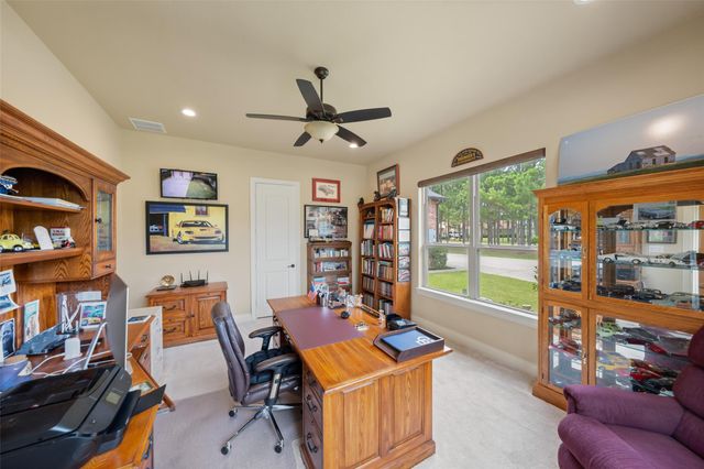 9108 Ridgelake Court, Montgomery, TX 77316