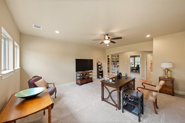 9108 Ridgelake Court, Montgomery, TX 77316
