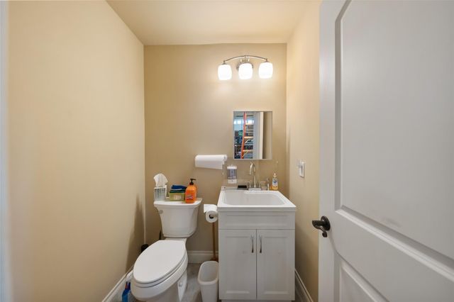 9108 Ridgelake Court, Montgomery, TX 77316