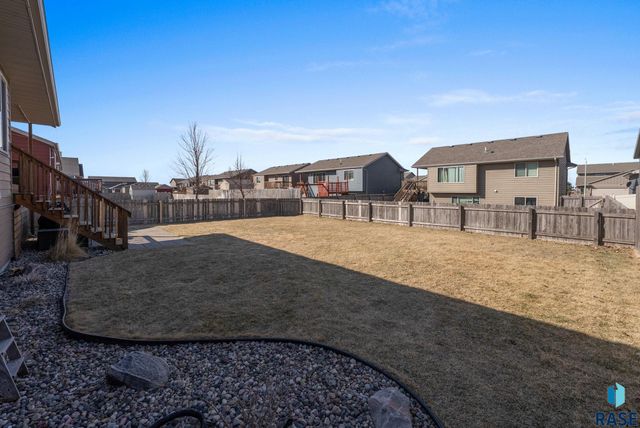 4717 S Wassom Ave Avenue, Sioux Falls, SD 57106