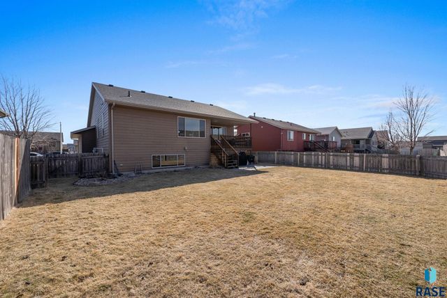 4717 S Wassom Ave Avenue, Sioux Falls, SD 57106