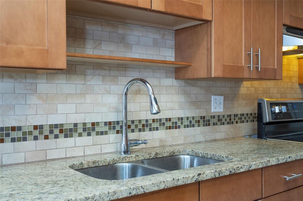 Image 9 of property listing at 31 WELLSTONE DRIVE, Palm Coast, FL 32164