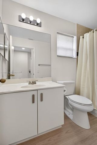 116 W Bayridge Drive, Weston, FL 33326