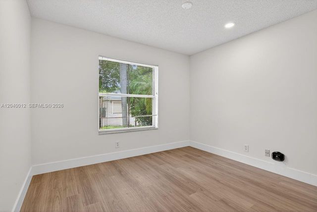 116 W Bayridge Drive, Weston, FL 33326