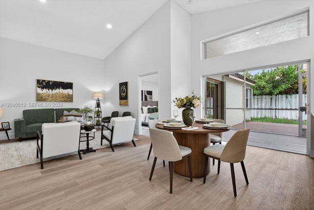 116 W Bayridge Drive, Weston, FL 33326