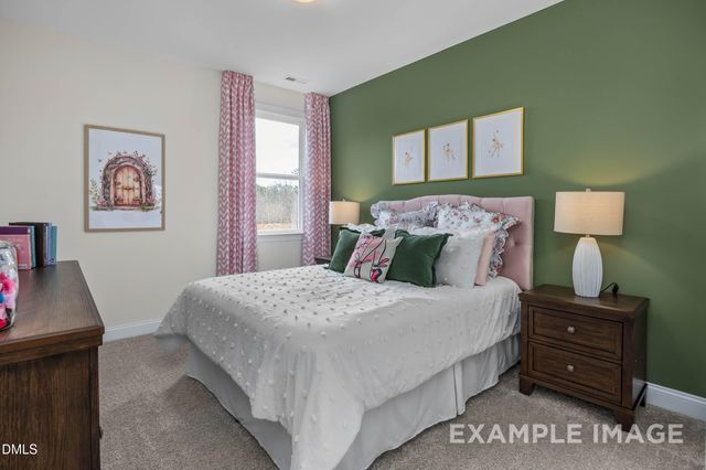 205 Gallant Pnes Drive, Holly Springs, NC 27540