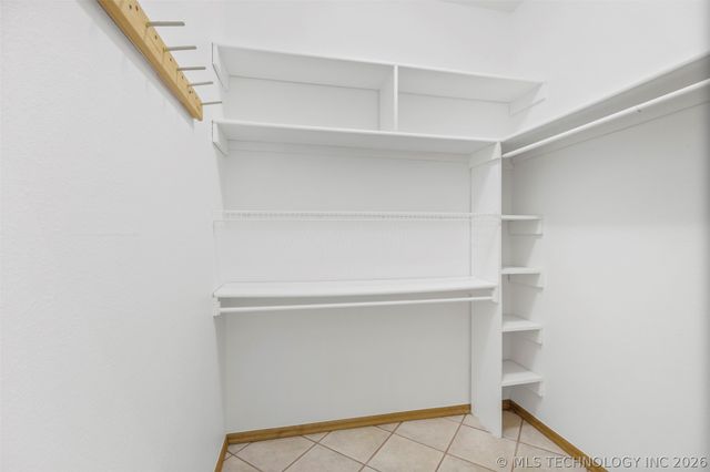 5963 S 286th East Avenue, Broken Arrow, OK 74014