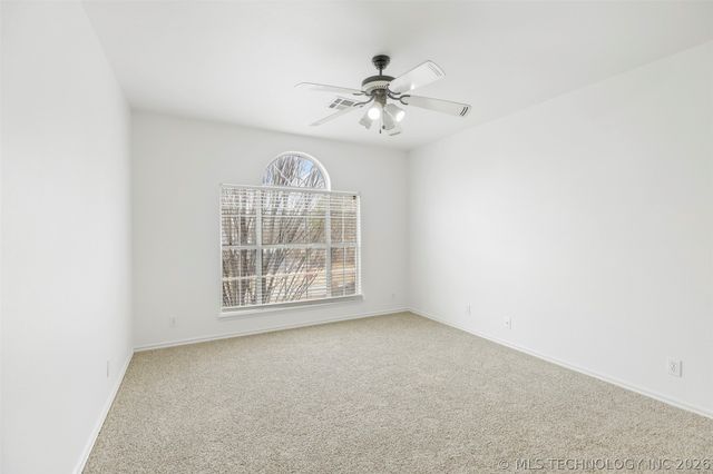 5963 S 286th East Avenue, Broken Arrow, OK 74014