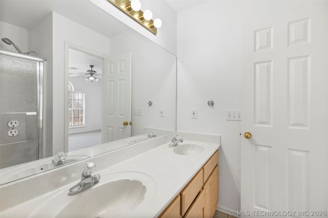 5963 S 286th East Avenue, Broken Arrow, OK 74014