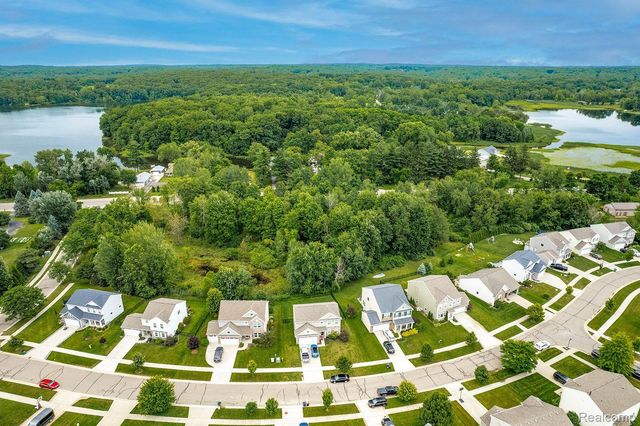 2436 Ortonville Road, Brandon Twp, MI 48462