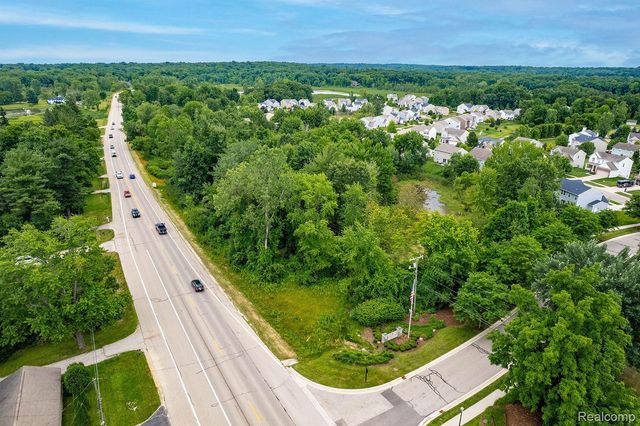 2436 Ortonville Road, Brandon Twp, MI 48462