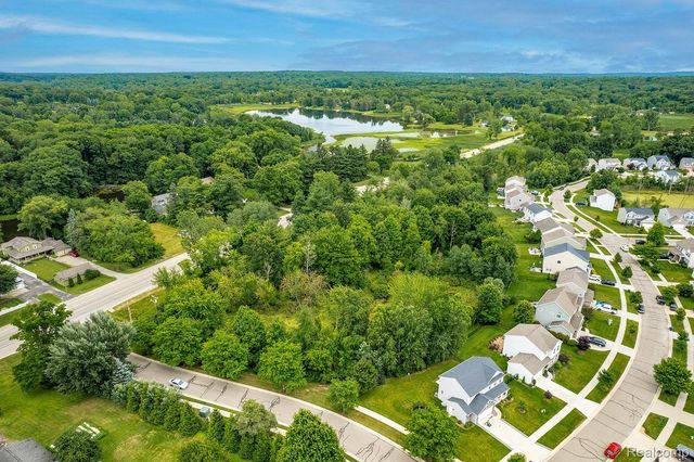 2436 Ortonville Road, Brandon Twp, MI 48462