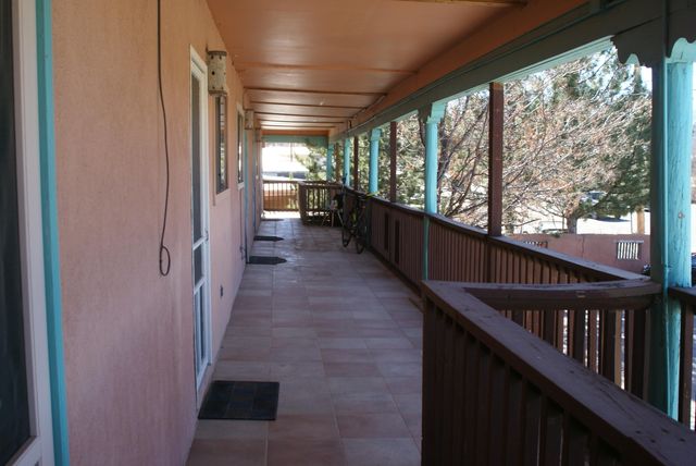 611 N Paseo Del Pueblo Norte NE 6, Taos, NM 87571