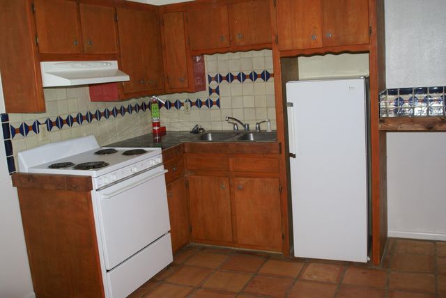 611 N Paseo Del Pueblo Norte NE 6, Taos, NM 87571