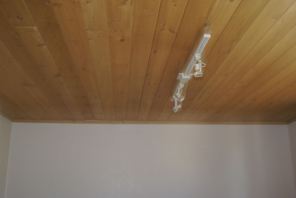 Image 9 of property listing at 611 N Paseo Del Pueblo Norte NE 6, Taos, NM 87571