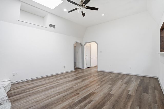 4612 Applewood Road, Fort Worth, TX 76133