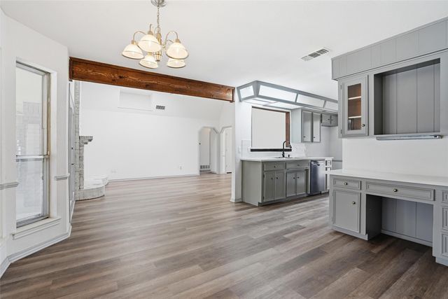 4612 Applewood Road, Fort Worth, TX 76133