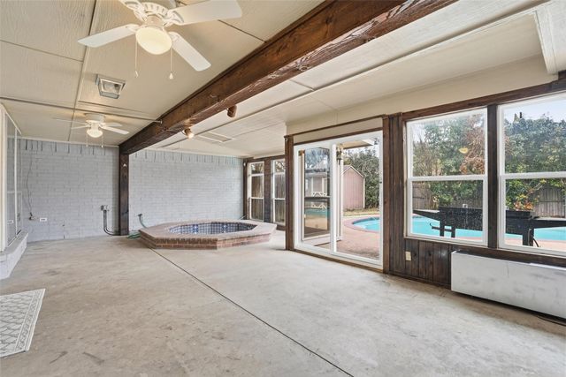 4612 Applewood Road, Fort Worth, TX 76133