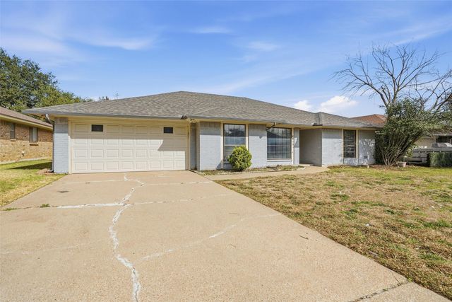 4612 Applewood Road, Fort Worth, TX 76133