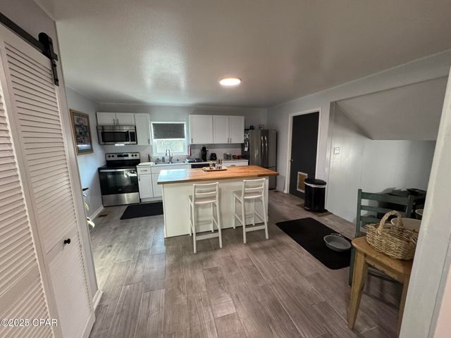 707 Morgan Avenue, Chattahoochee, FL 32324