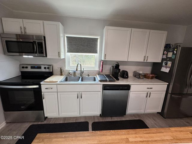 707 Morgan Avenue, Chattahoochee, FL 32324