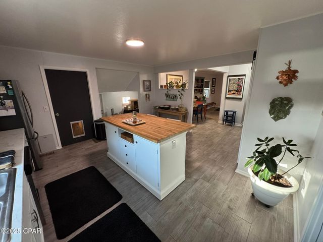 707 Morgan Avenue, Chattahoochee, FL 32324