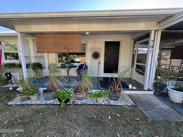 707 Morgan Avenue, Chattahoochee, FL 32324