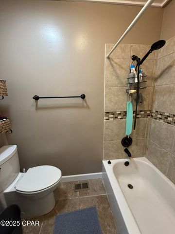 707 Morgan Avenue, Chattahoochee, FL 32324