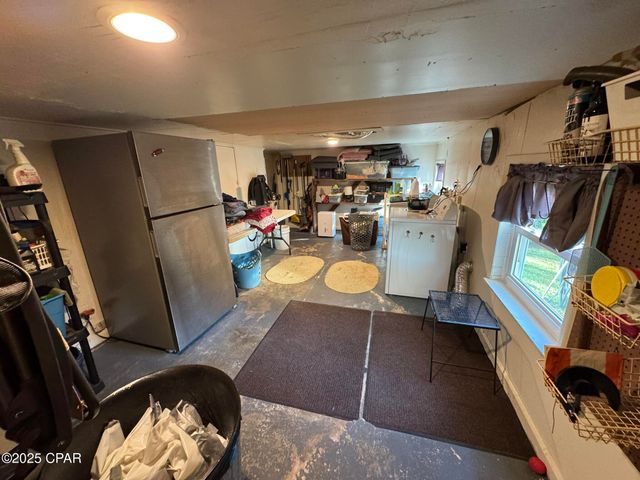 707 Morgan Avenue, Chattahoochee, FL 32324