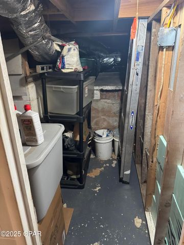 707 Morgan Avenue, Chattahoochee, FL 32324