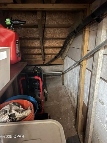 707 Morgan Avenue, Chattahoochee, FL 32324