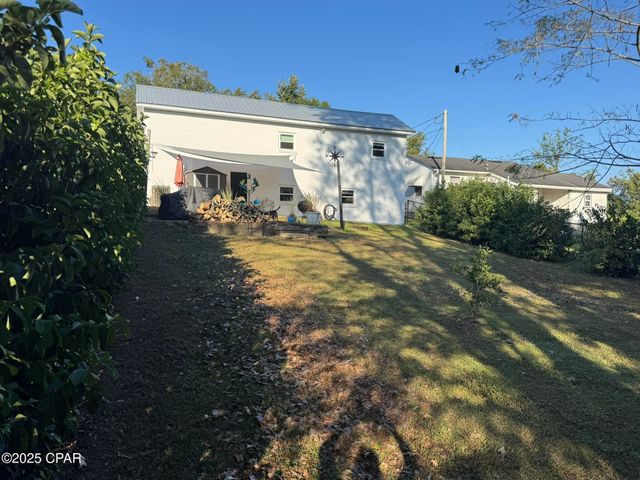 707 Morgan Avenue, Chattahoochee, FL 32324