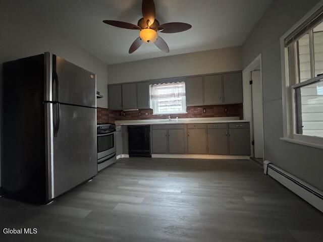 9 House Avenue, Troy, NY 12180