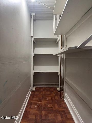 9 House Avenue, Troy, NY 12180