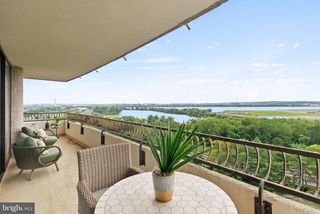 1300 CRYSTAL DR #1102S, Arlington, VA 22202