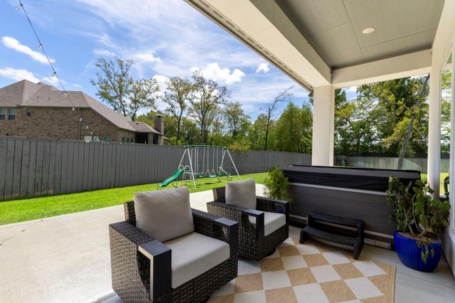 55 Cassena Grove Place, Tomball, TX 77375
