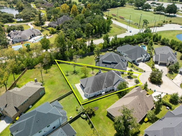 55 Cassena Grove Place, Tomball, TX 77375