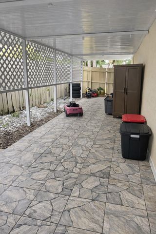 1420 NE 32nd Street, Pompano Beach, FL 33064