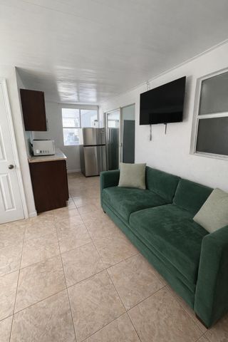 1420 NE 32nd Street, Pompano Beach, FL 33064