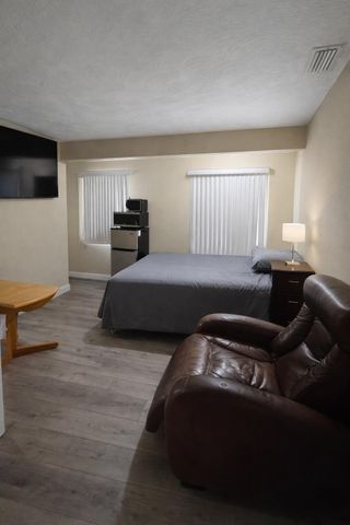 1420 NE 32nd Street, Pompano Beach, FL 33064