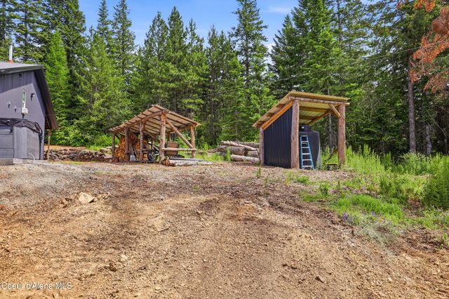 20781 N Corbin Hill RD, Hayden, ID 83835