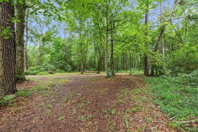 9660 Fostoria Road, Cleveland, TX 77328